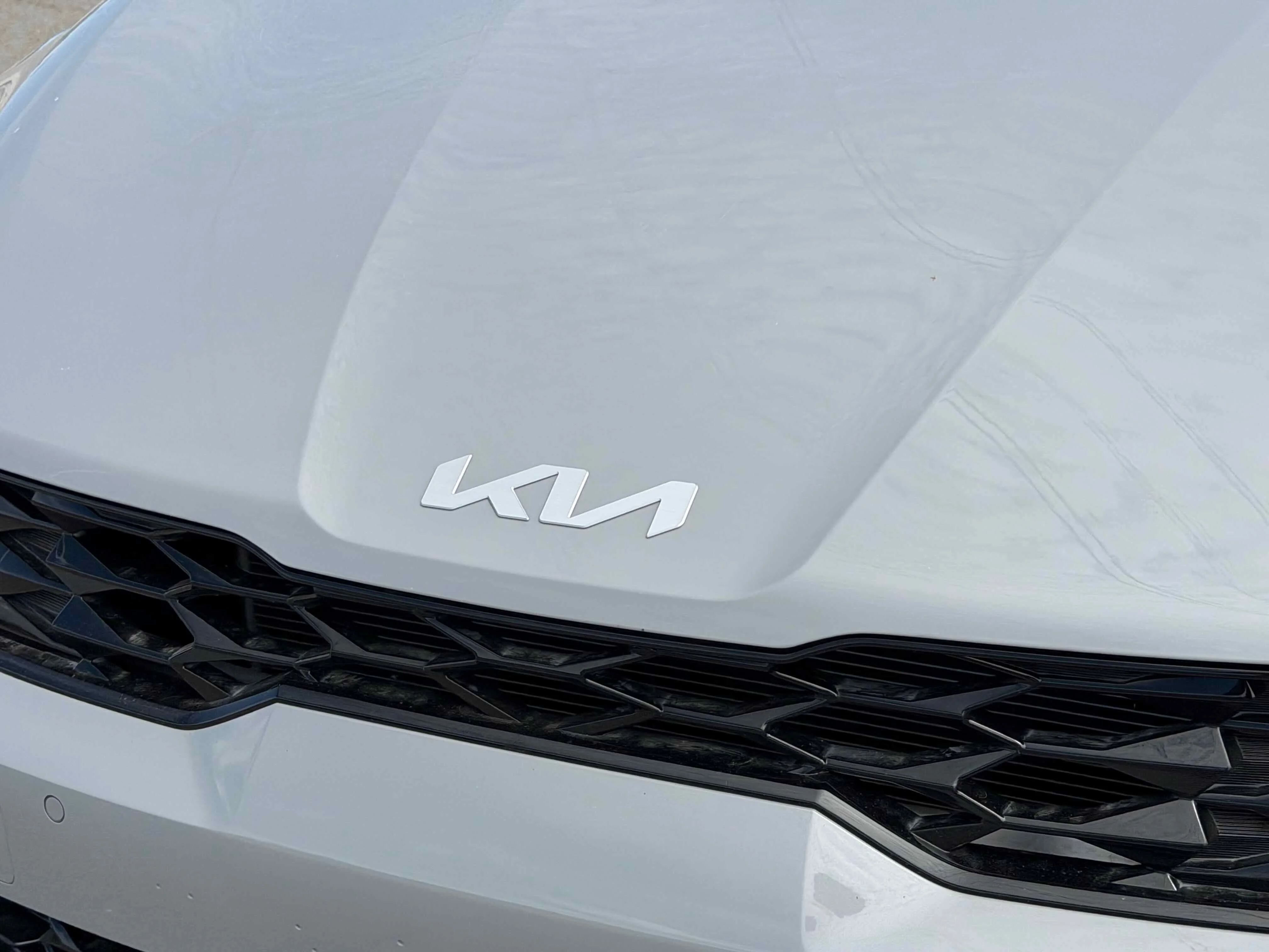 Used 2025 Wolf Gray Kia GT-Line image 9