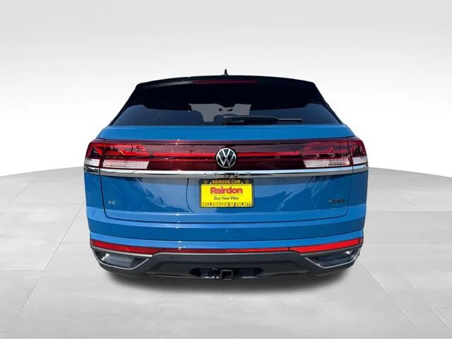 New 2026 Mountain Lake Blue Metallic Volkswagen 2.0T SE w/Technology image 6