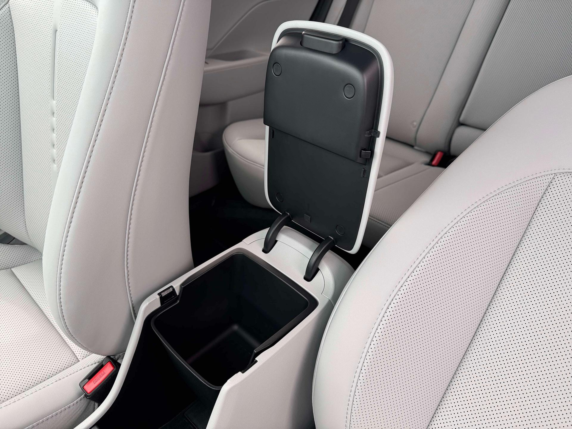 New 2026 Red Hyundai SEL Premium AWD image 19