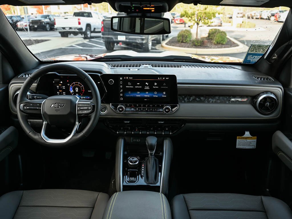 2026 Chevrolet Colorado ZR2 - Photo 10