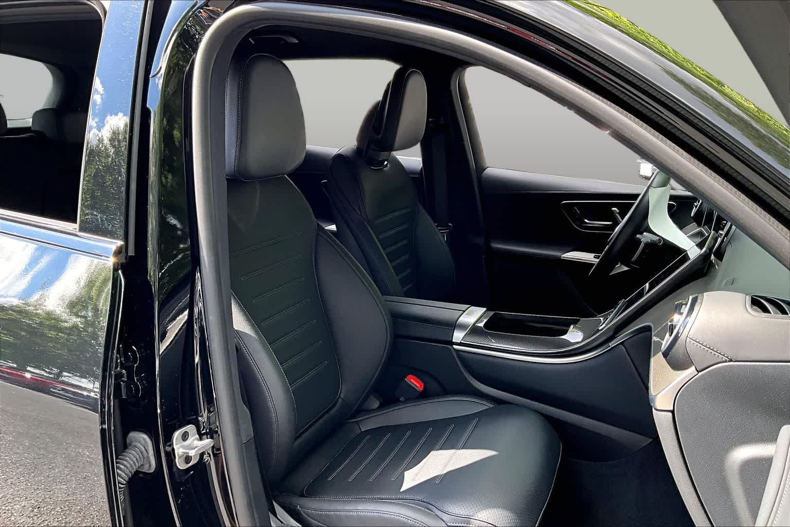 Certified Used 2024 BLACK Mercedes-Benz GLC 300 image 9
