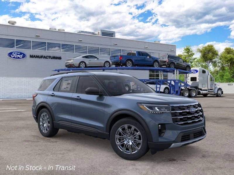 New 2026 Vapor Blue Metallic Ford Active image 25