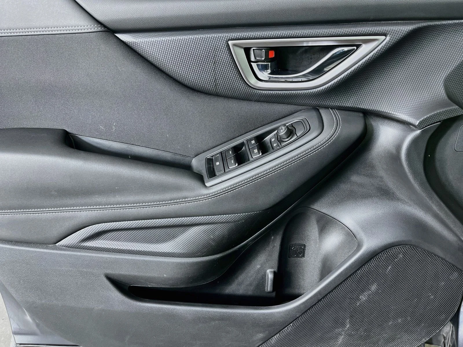 Used 2022 Gray Subaru Premium image 26