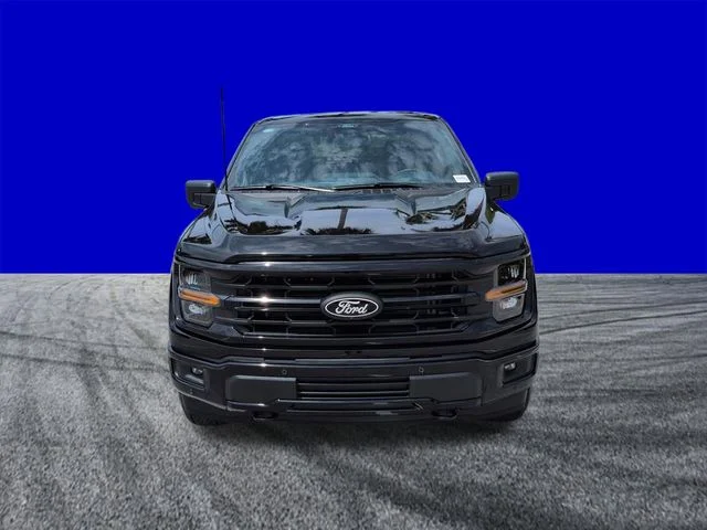 New 2026 Agate Black Metallic Ford XLT image 9