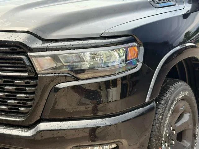 New 2026 Diamond Black Crystal Pearl-Coat Exterior Paint RAM BIG HORN image 10