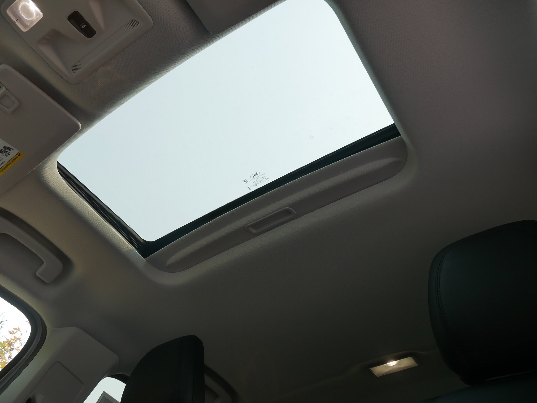 New 2025 Space White Metallic Ford Lariat® image 5
