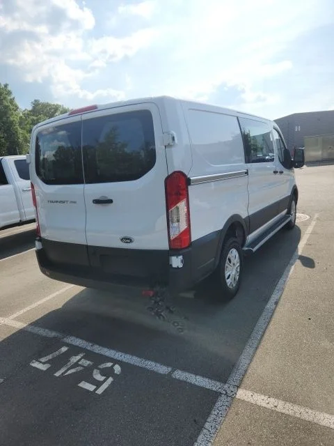 Used 2025 White Ford Base image 3