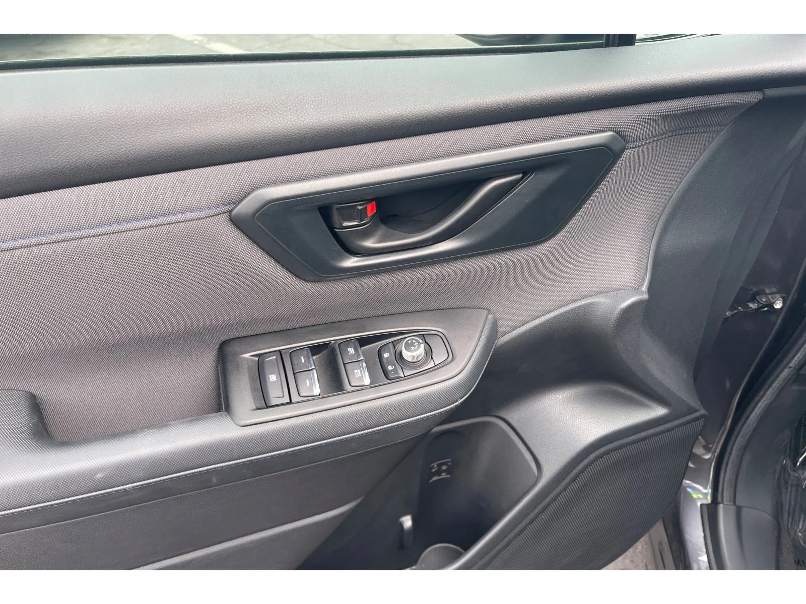 Used 2026 Magnetite Gray Metallic Subaru Premium image 11