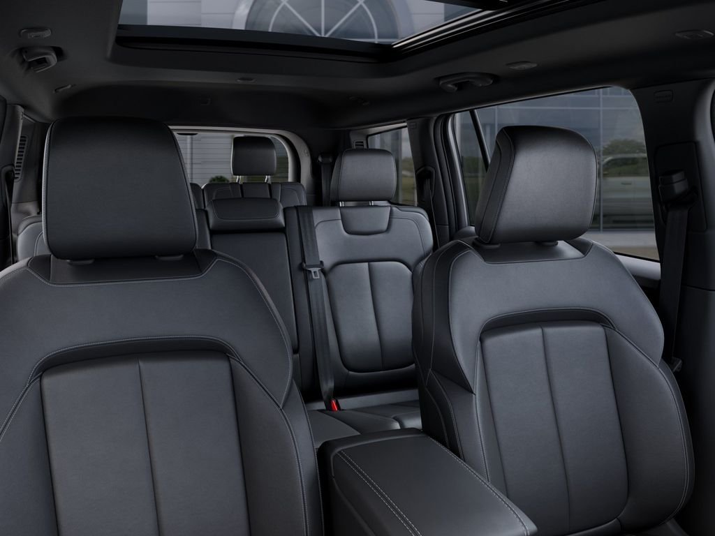 New 2026 Diamond Black Crystal Pearlcoat Jeep Limited image 27