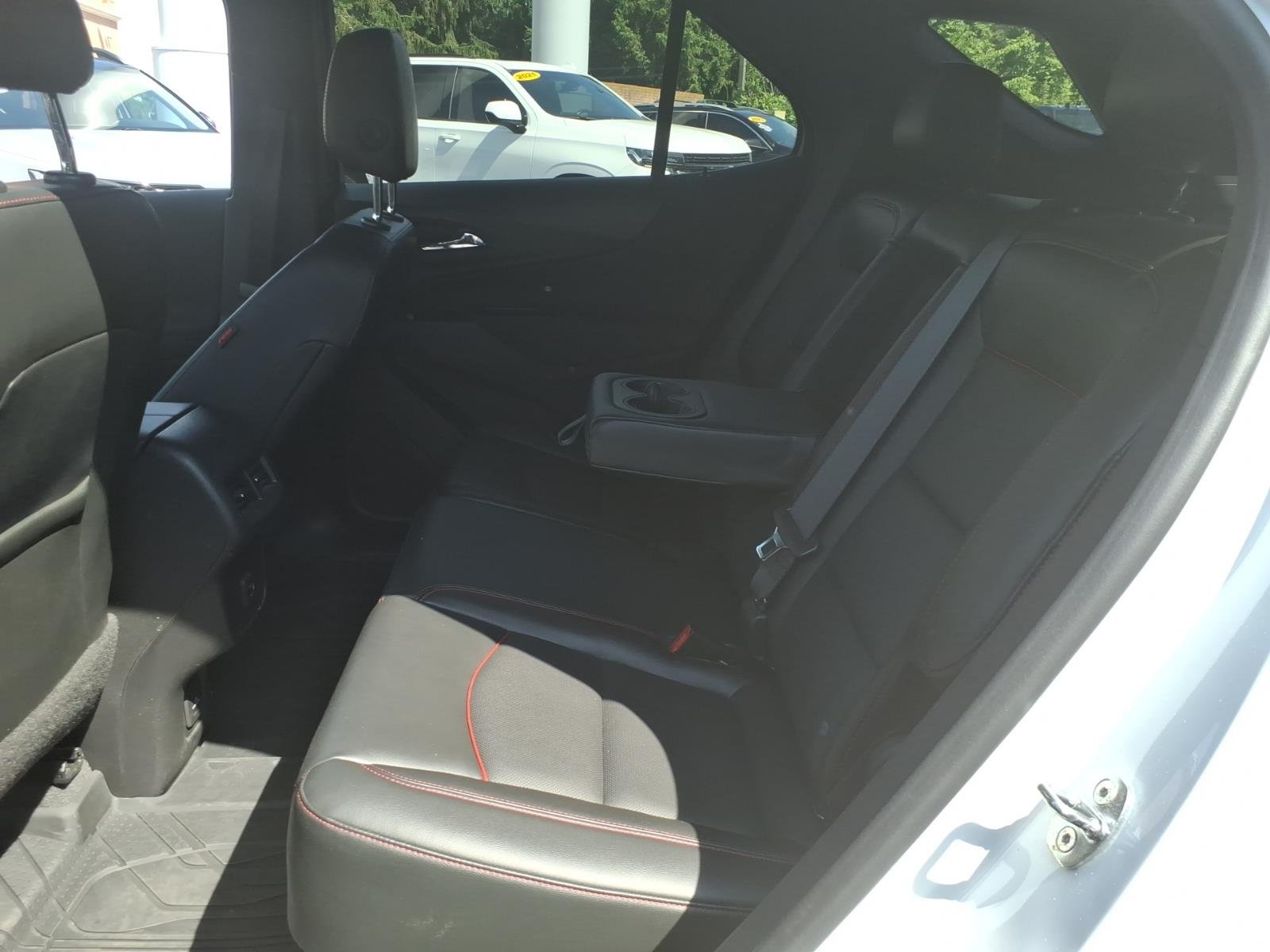 Used 2022 White Chevrolet RS image 9