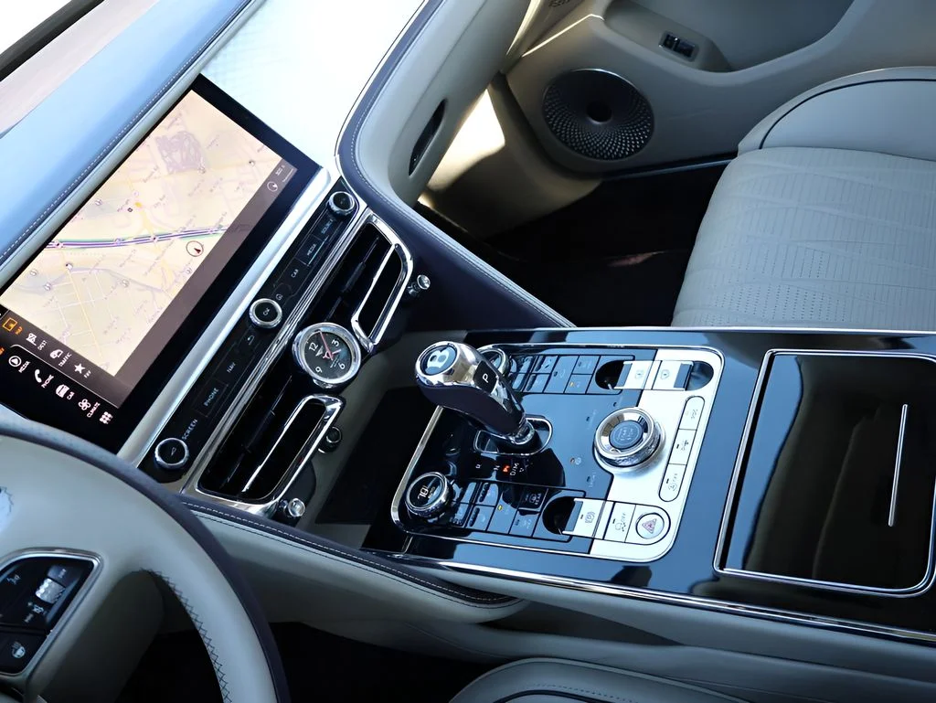 Used 2023 Gray Violet by Mulliner Bentley Azure image 24
