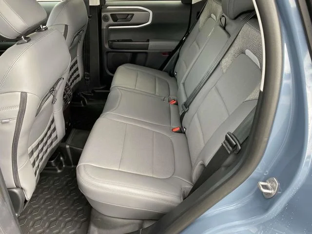 New 2025 Azure Gray Metallic Tri-Coat Ford Badlands® image 11