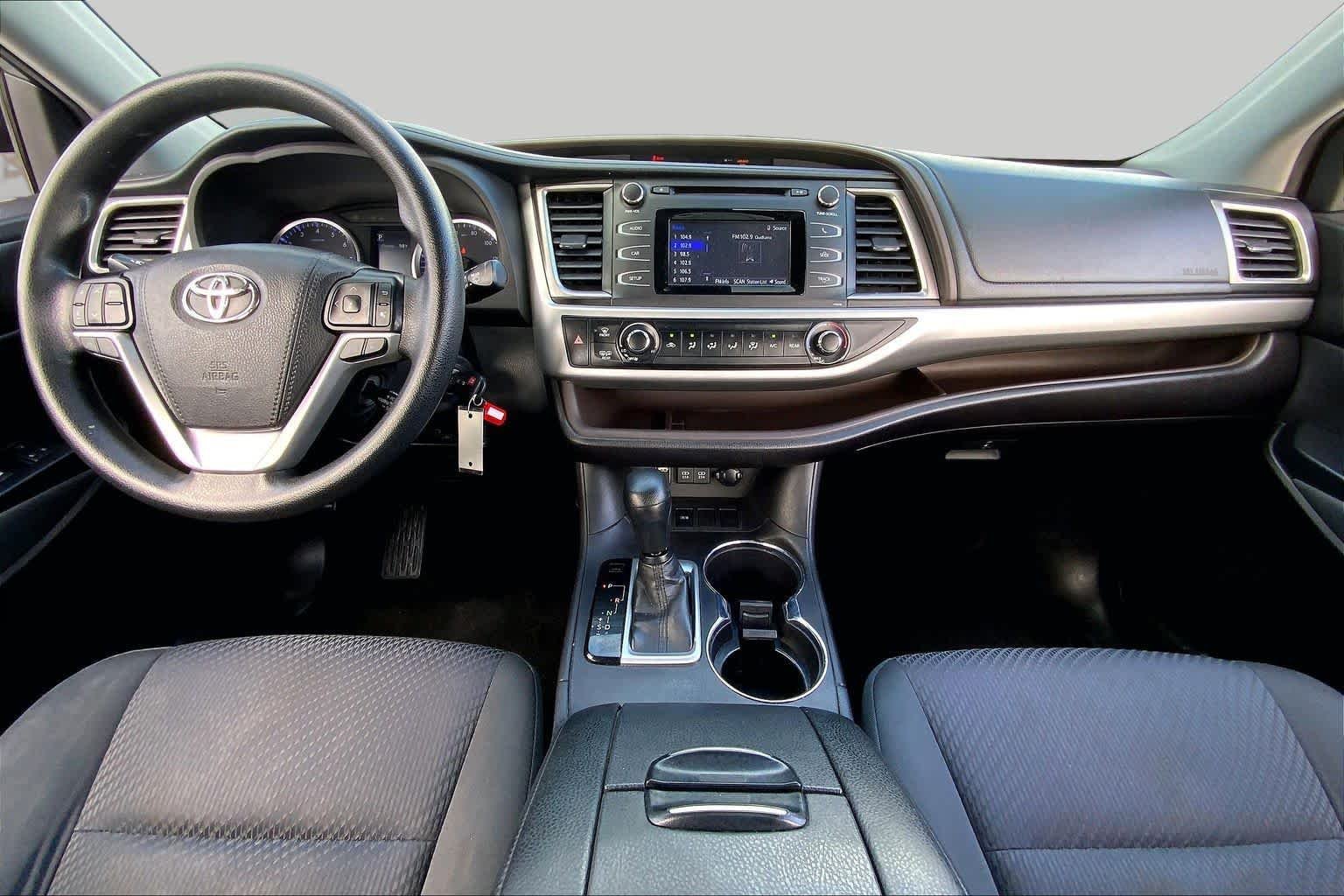 Used 2019 Celestial Silver Metallic Toyota LE image 15