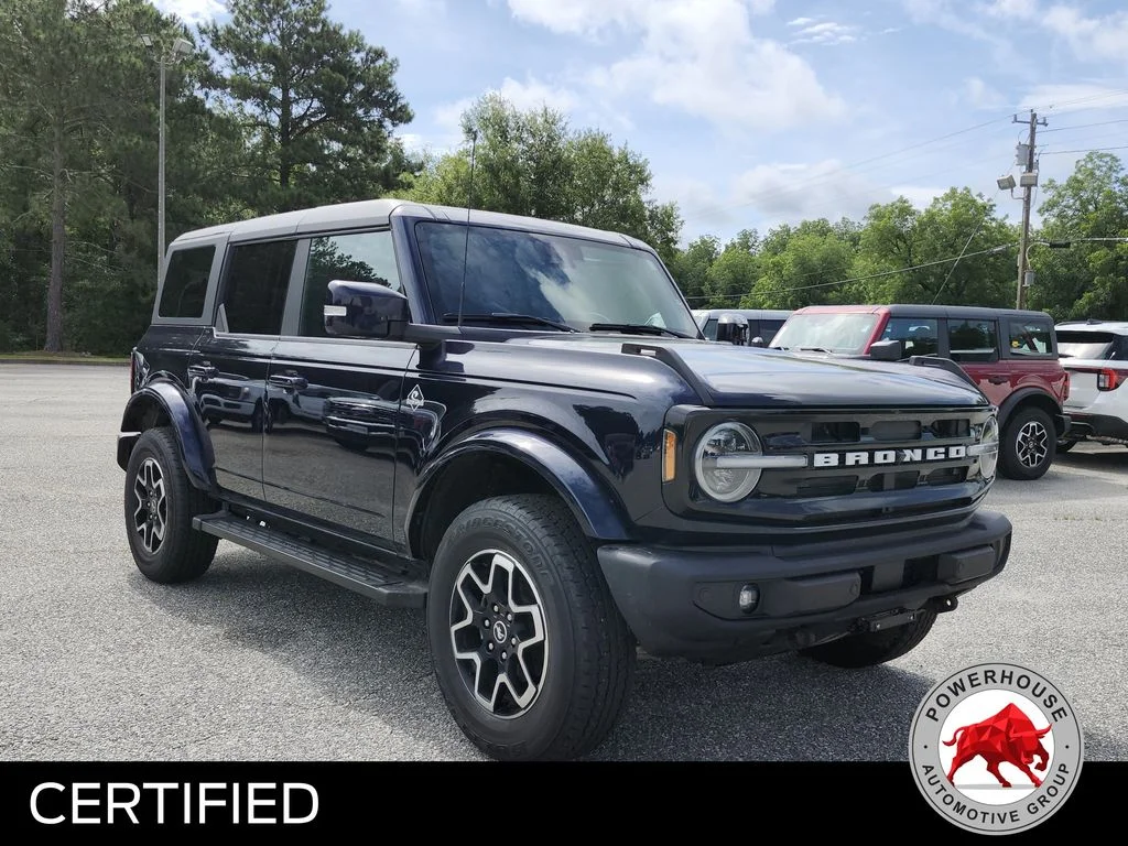 Used 2021 Blue Ford Outer Banks image 8