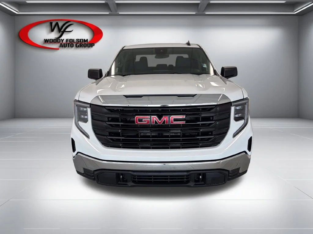 New 2026 Summit White GMC Pro image 2