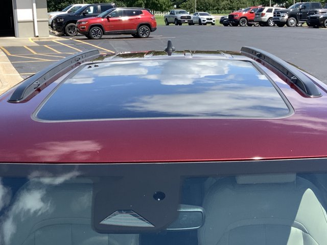 Used 2023 Velvet Red Pearlcoat Jeep Limited image 23