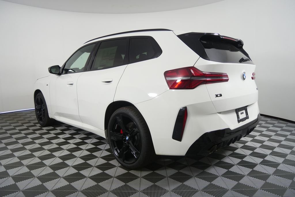 New 2026 Alpine White BMW M50 xDrive image 5