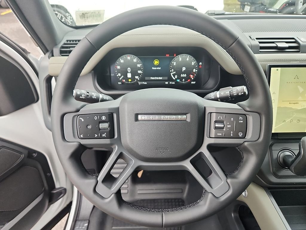 New 2026 Fuji White Land Rover S image 9