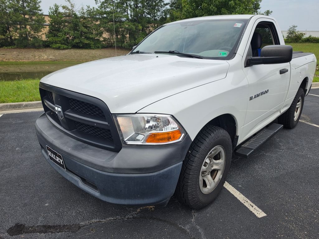 Used 2012 White Ram ST image 4