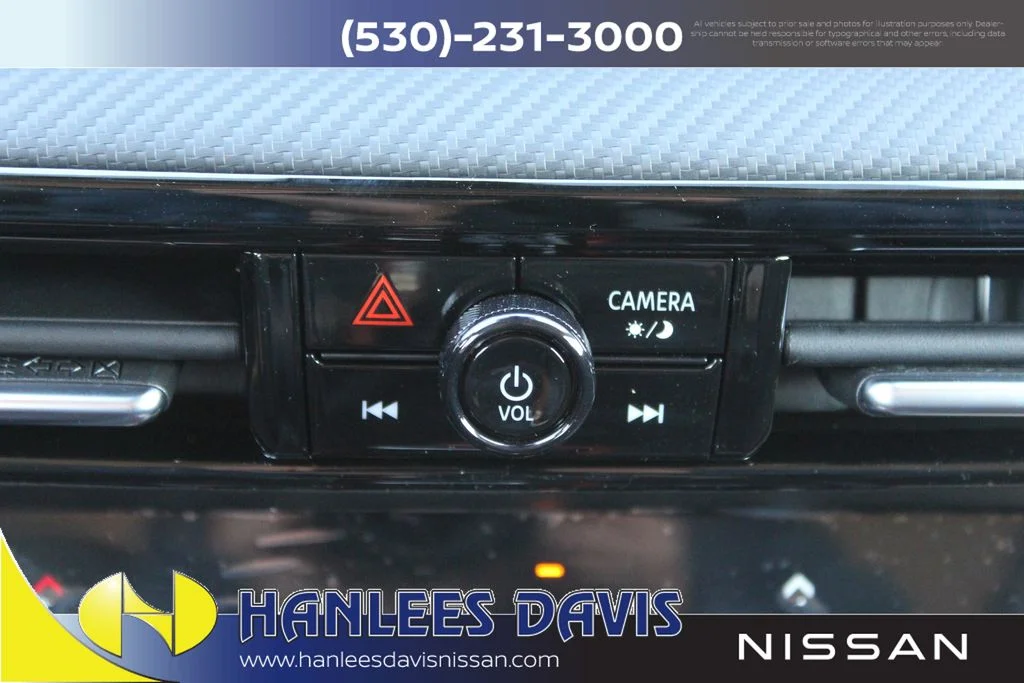 New 2026 Gray Nissan SR image 24
