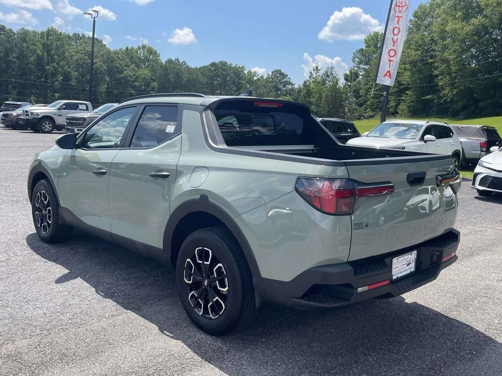 Used 2024 Sage Gray Hyundai SEL image 4