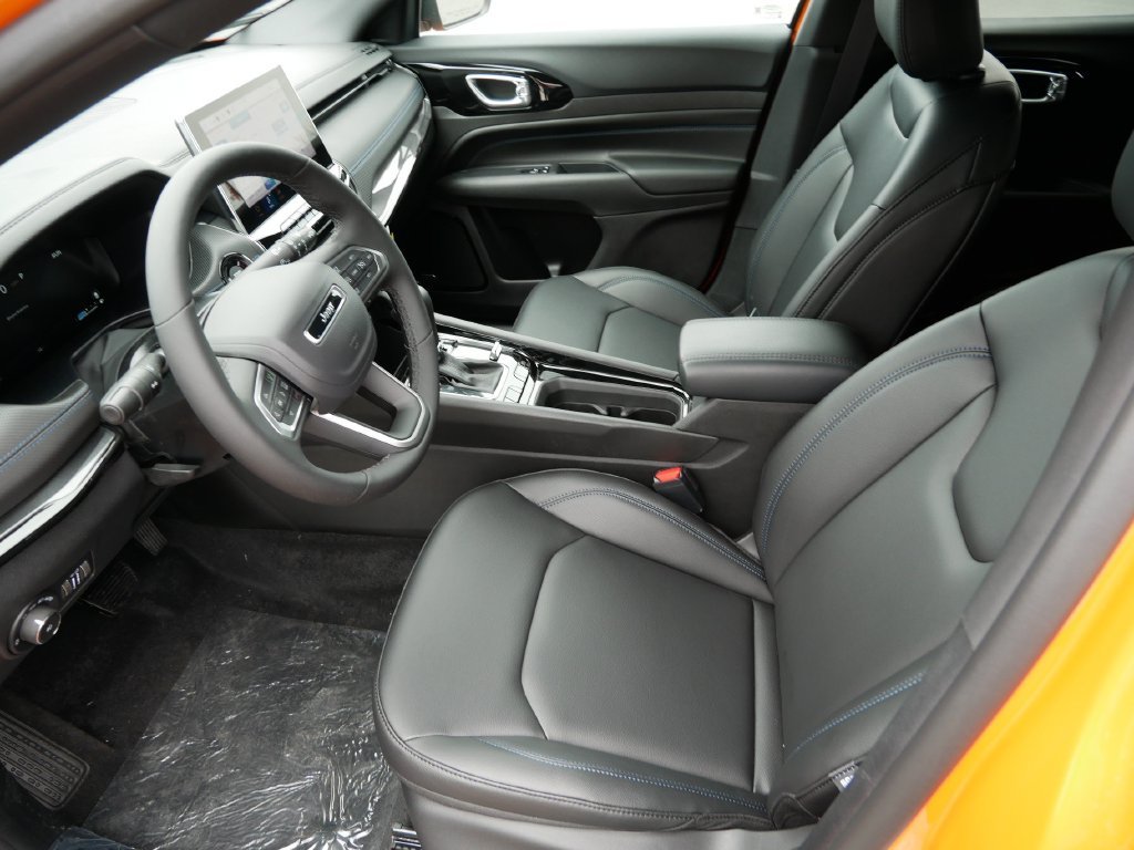 New 2026 Joose Exterior Paint Jeep Limited image 11