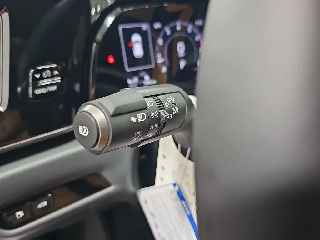 New 2026 Ultra White Lexus PREMIUM image 25
