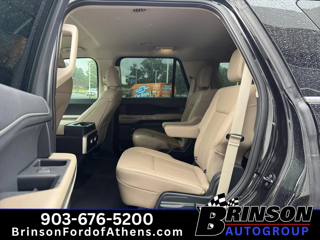 Used 2024 Agate Black Metallic Ford XLT image 13