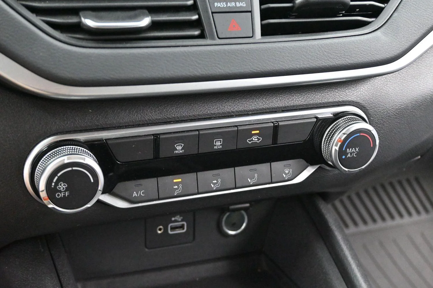 Used 2024 Gun Metallic Nissan 2.5 S image 21