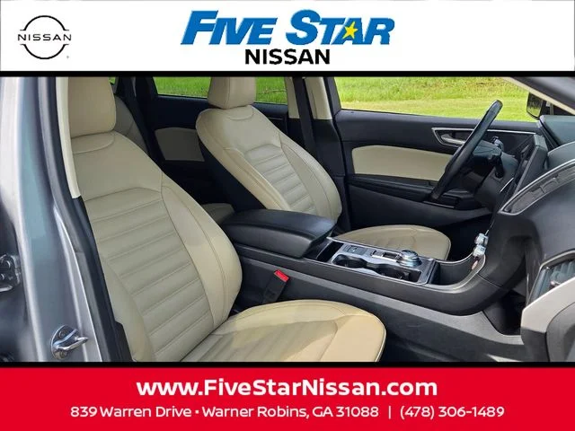 Used 2023 Silver Ford SEL image 16