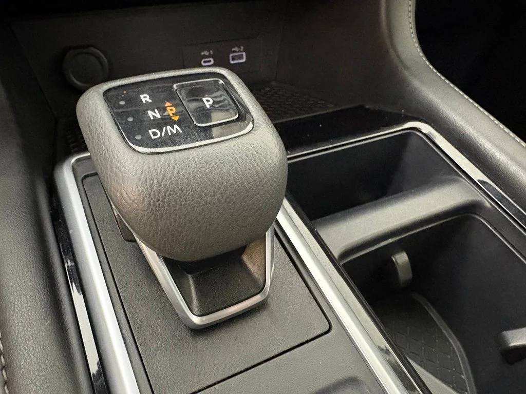 Used 2024 Silver Nissan SV image 34