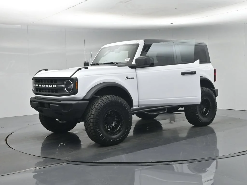 New 2026 Oxford White Ford Base image 28