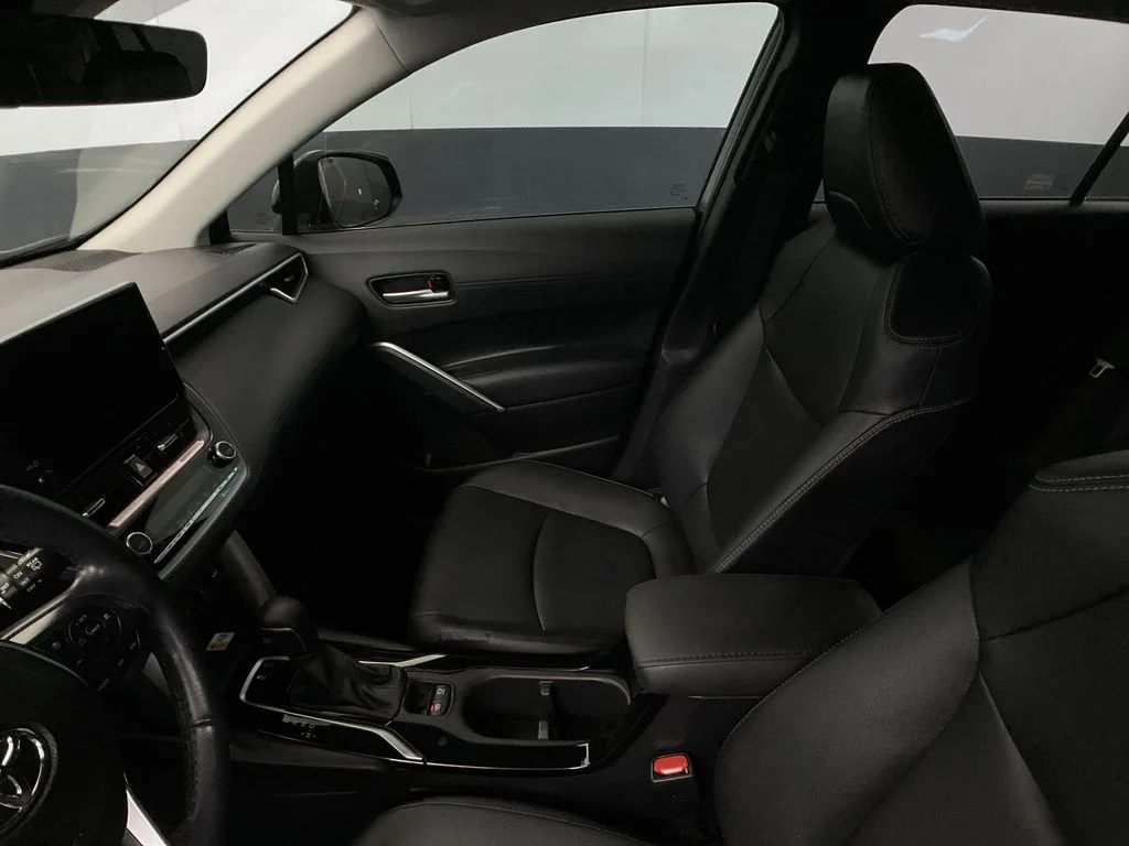 Used 2023 Cypress Toyota XLE image 31