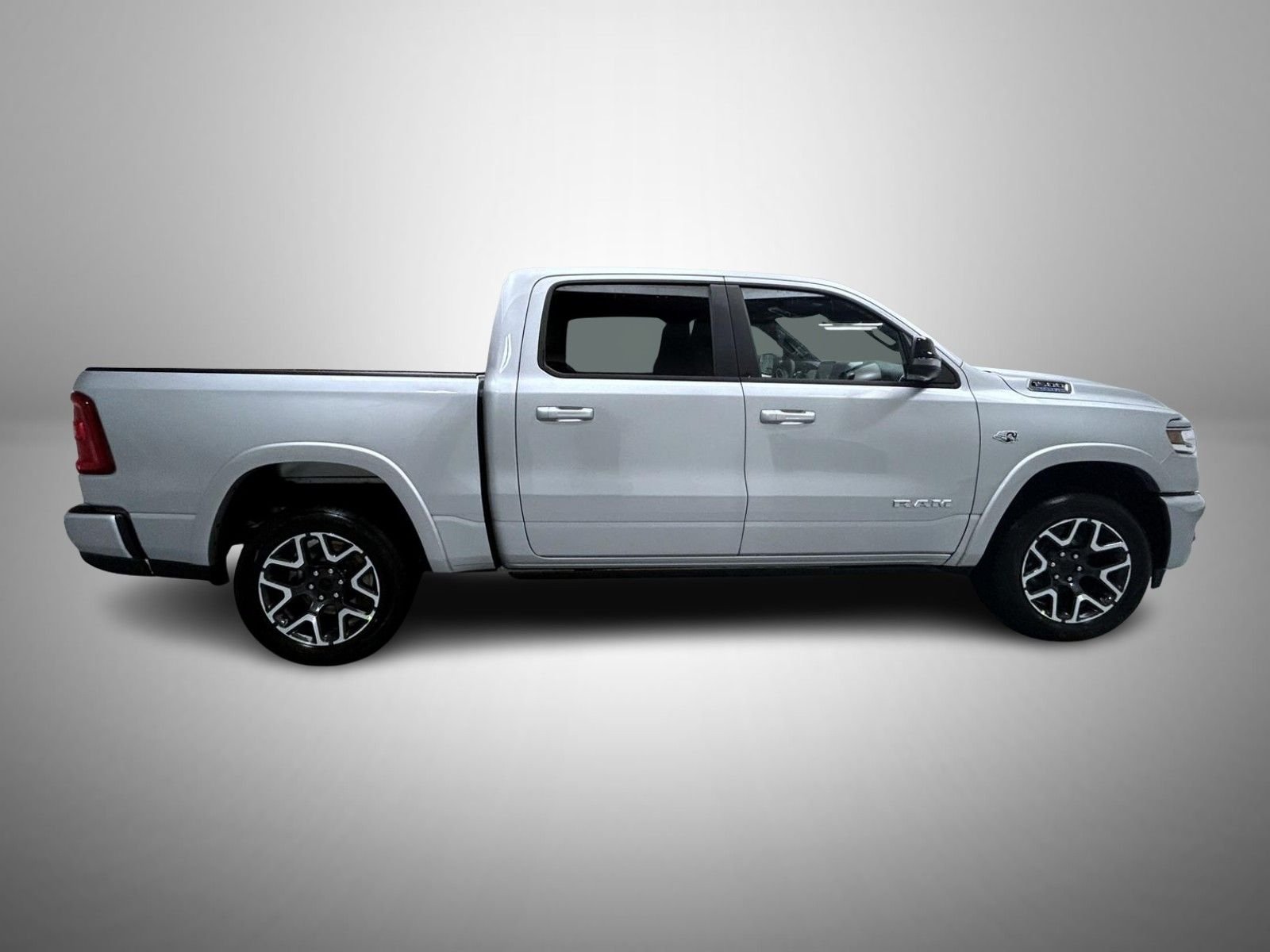 New 2026 Silver Zynith Exterior Paint RAM Laramie image 4