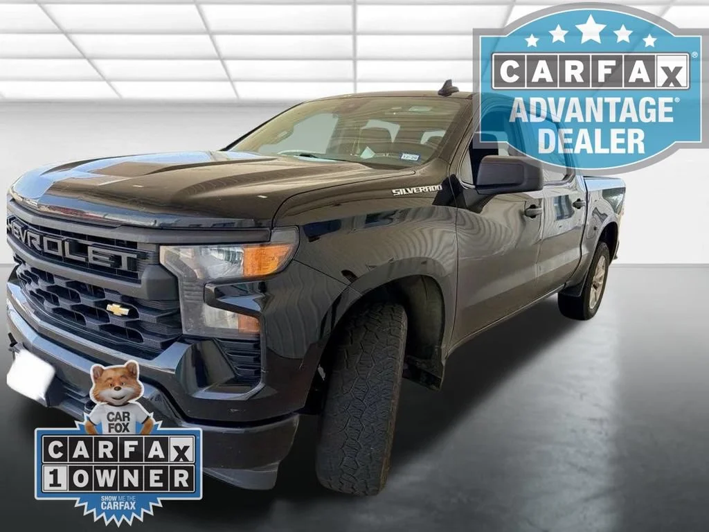 Used 2023 Black Chevrolet Custom image 5