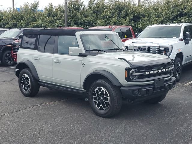 2023 Ford Bronco Outer Banks