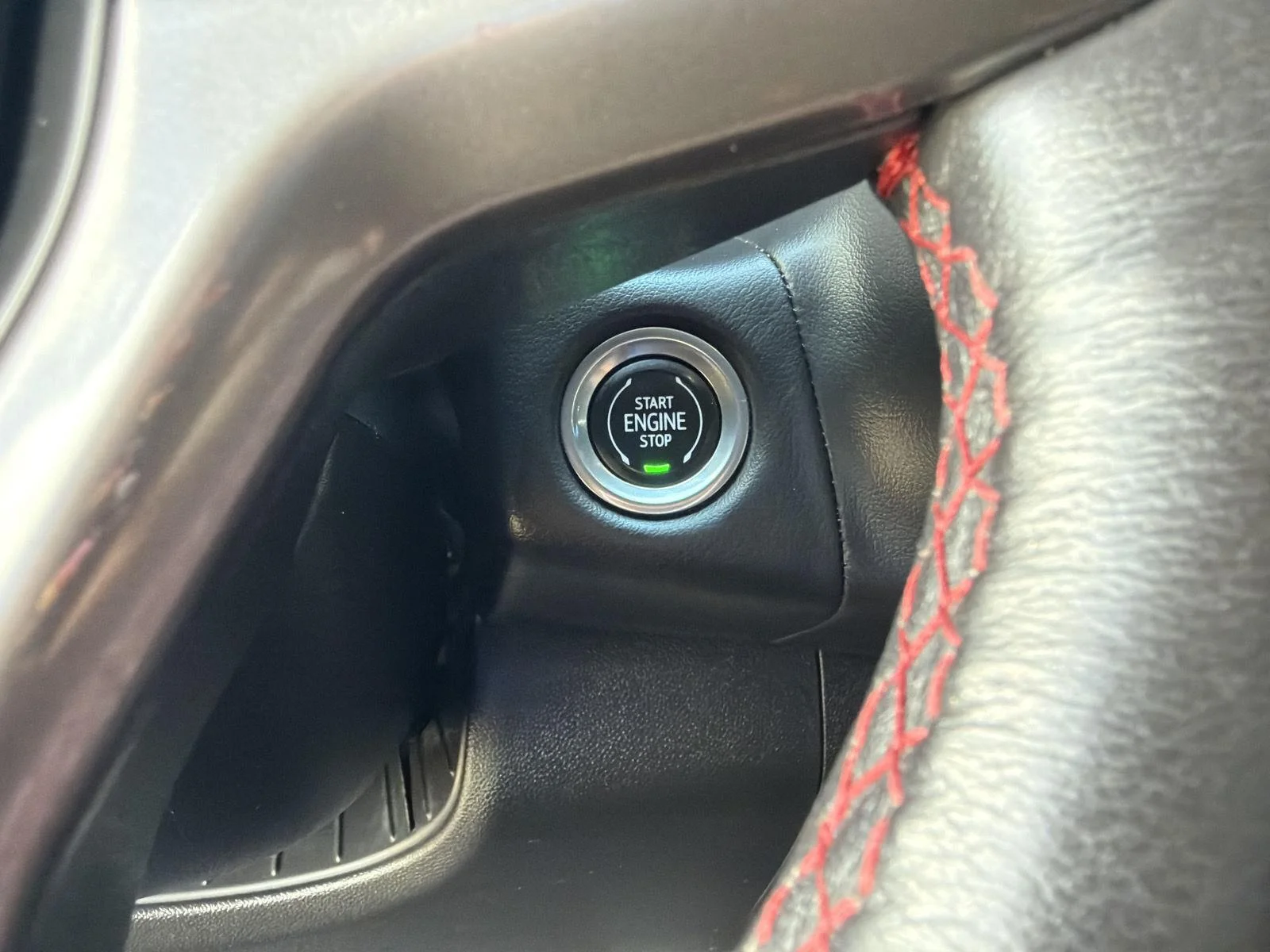 Used 2022 SUMMIT WHITE Chevrolet RST image 20