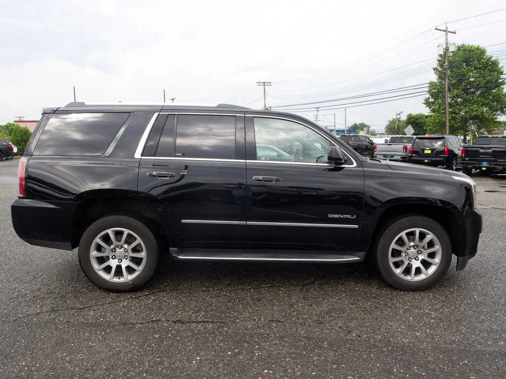Certified Used 2019 ONYX BLACK GMC Denali image 5