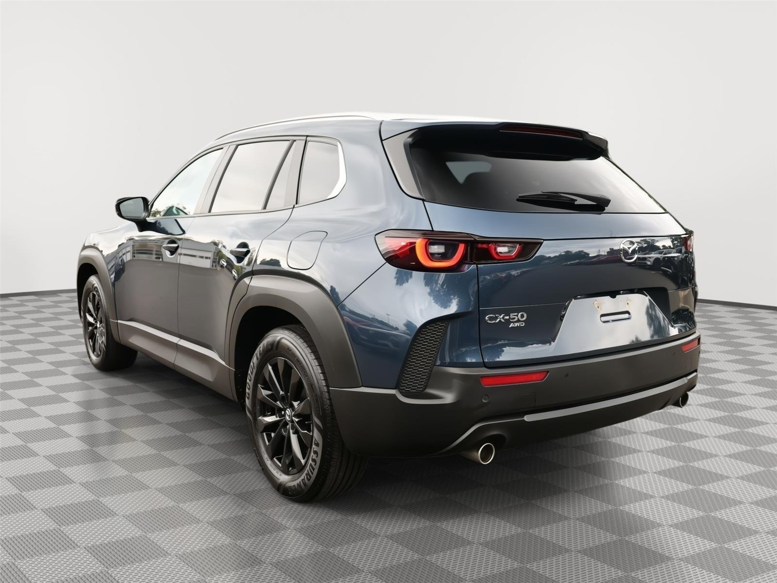 Used 2026 Ingot Blue Metallic Mazda 2.5 S Preferred image 5