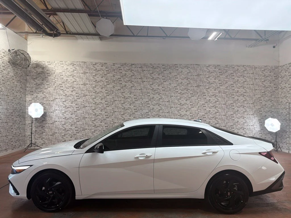 Used 2026 Serenity White Hyundai SEL Sport image 4