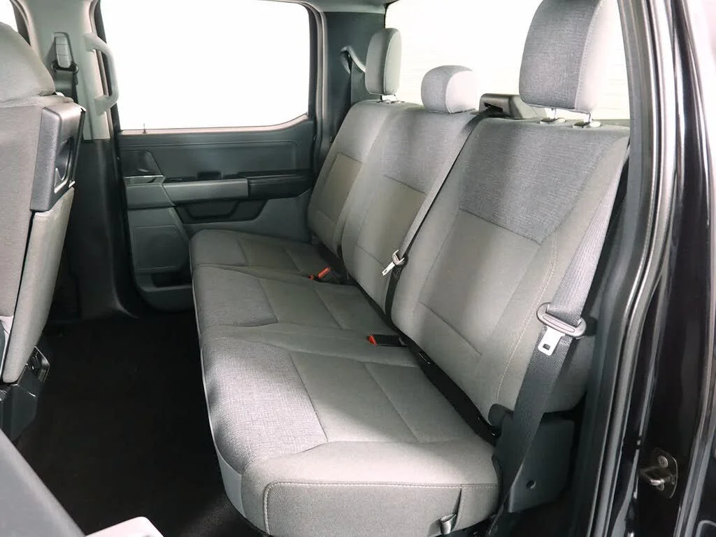 2025 Ford F-150 XLT - Photo 13