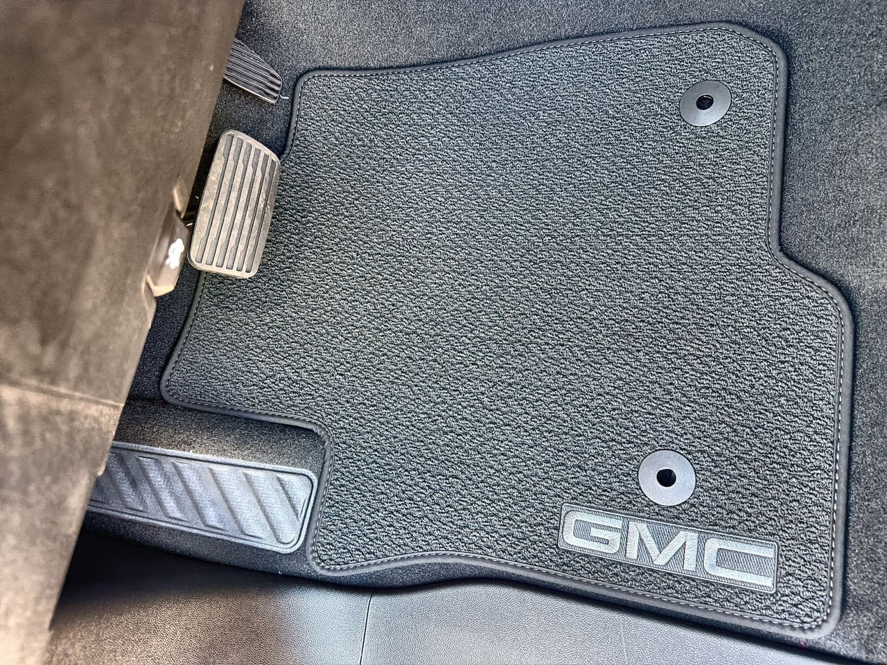 New 2026 Onyx Black GMC Denali image 30
