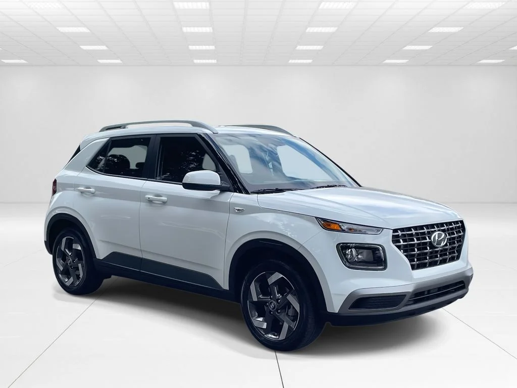 New 2026 White Hyundai SEL image 1