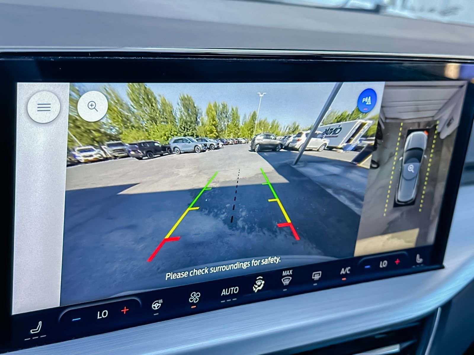 Used 2024 Gray Ford Platinum image 19