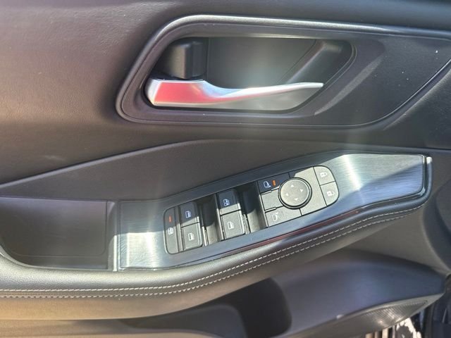 Used 2025 Black Nissan SV image 23
