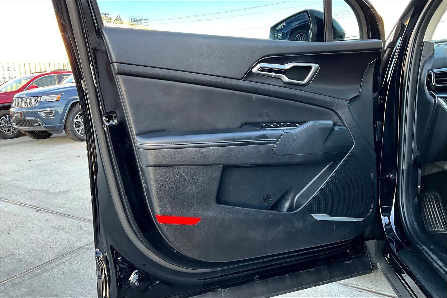Used 2023 Ebony Black Kia EX image 44