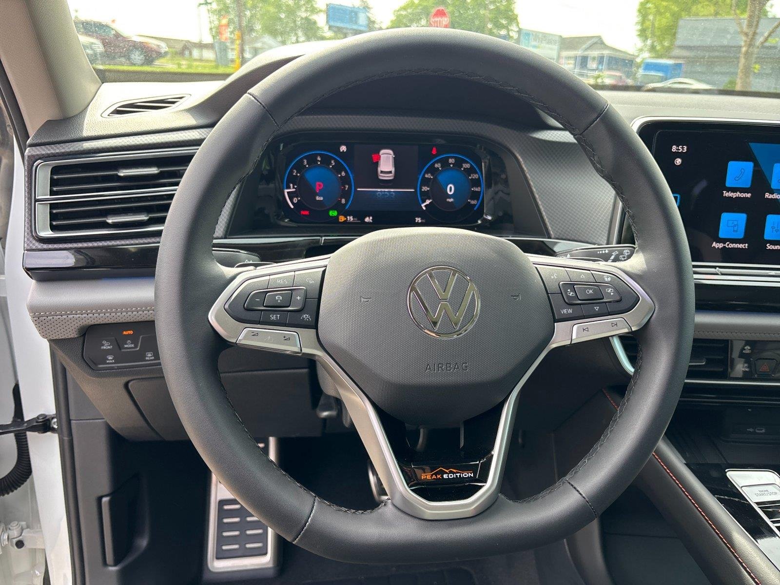 2025 Volkswagen Atlas Atlas Peak Edition - Photo 18