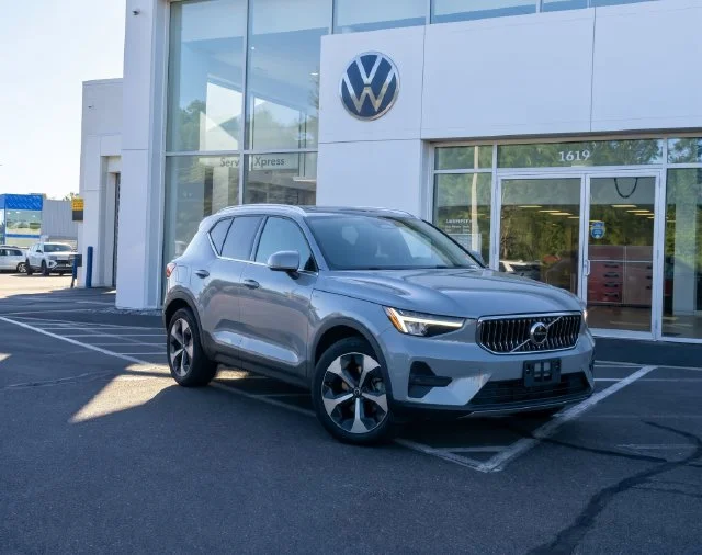 2024 Volvo XC40