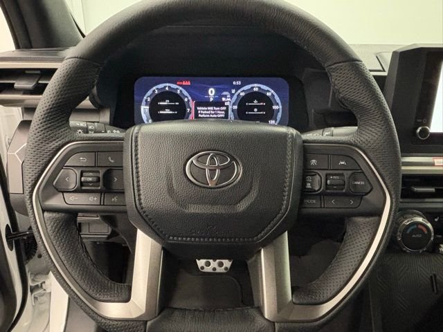 2025 Toyota Tacoma TRD Sport - Photo 17