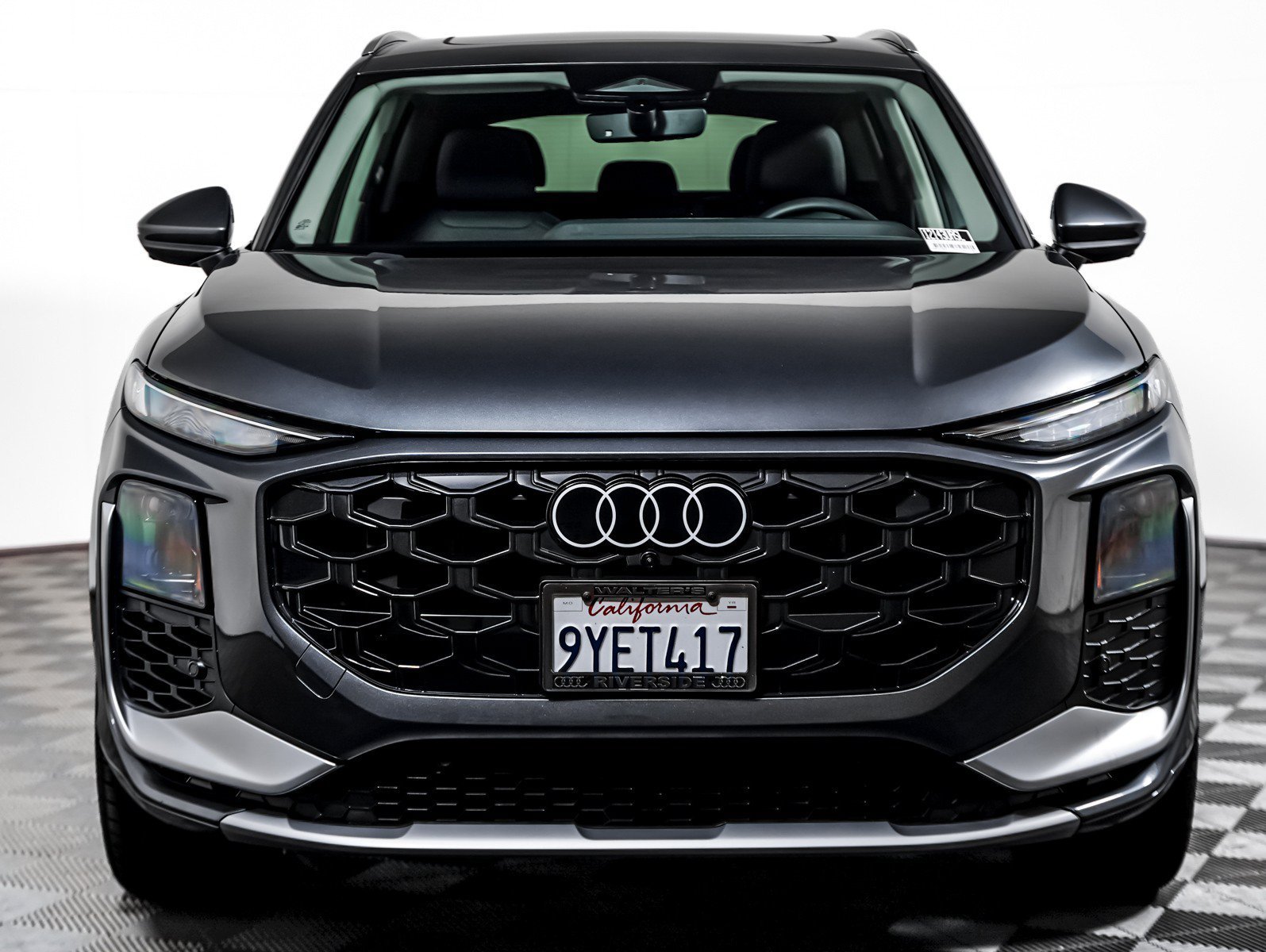 Used 2026 Daytona Gray Pearl Effect Audi S line image 5